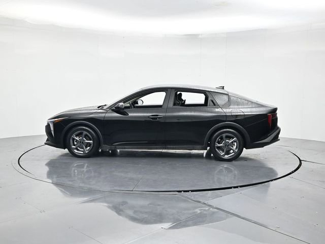 Used 2025 Kia K4 LXS image 7