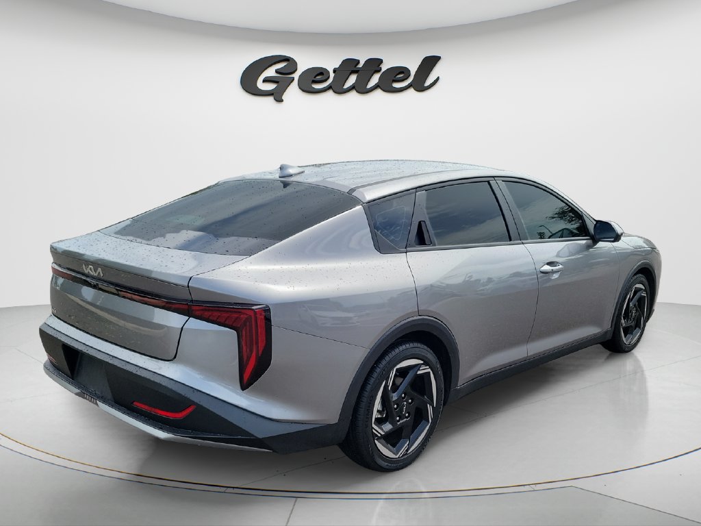 Used 2025 Kia K4 EX FWD image 5