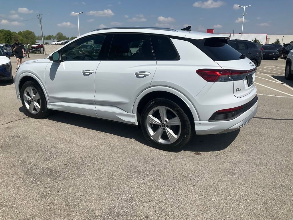 Used 2022 Audi Q4 e-tron Prestige AWD/4WD image 5