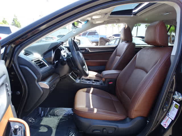 Used 2019 Subaru Outback 3.6R Touring w/ Popular Package #3A AWD/4WD image 17