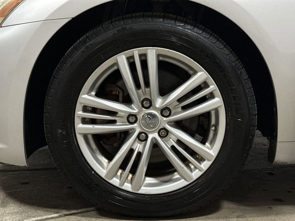 Used 2010 INFINITI G37 Sedan image 25