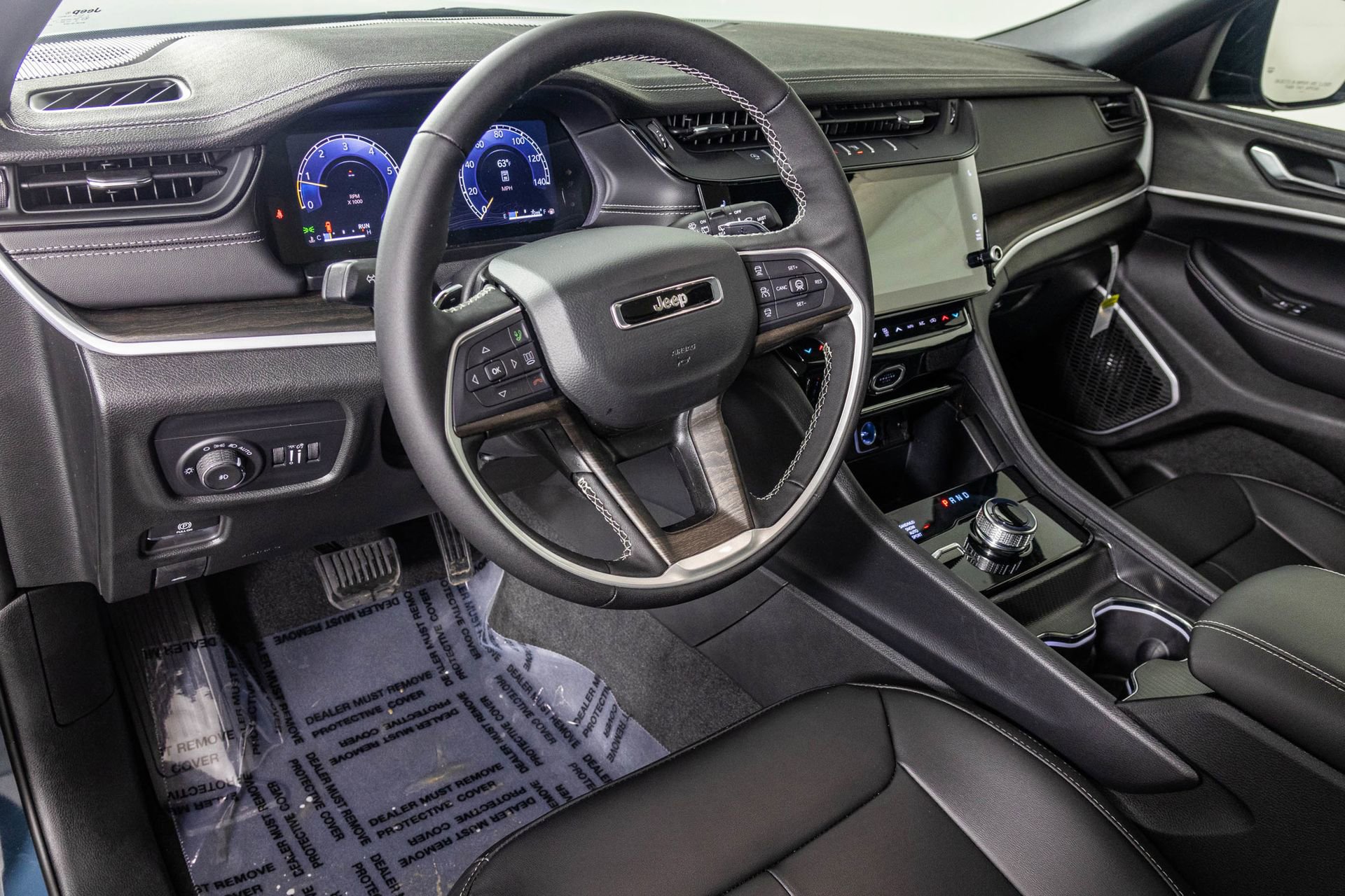 New 2026 Jeep Grand Cherokee L Limited AWD/4WD image 3