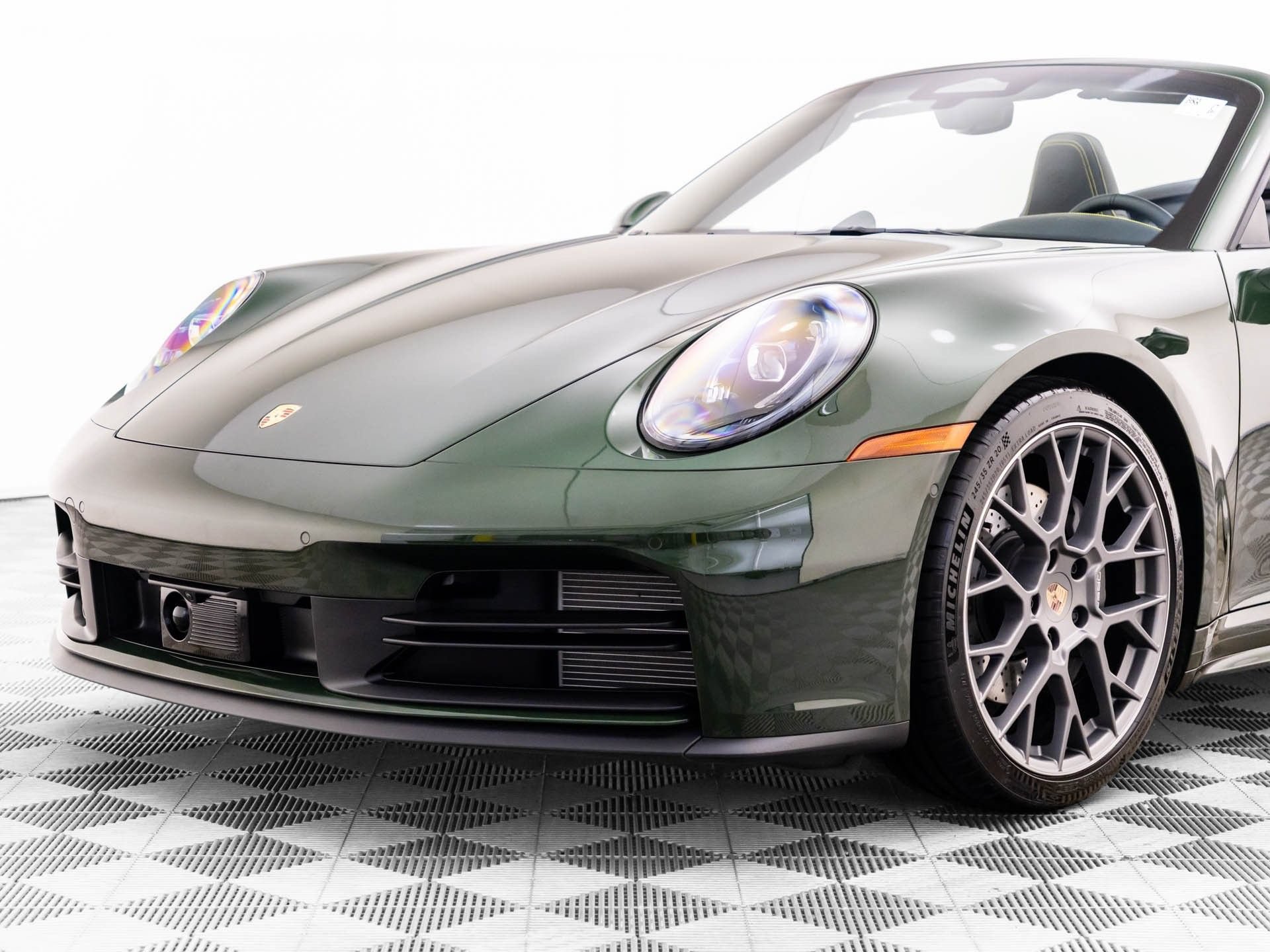 Certified 2026 Porsche 911 Carrera RWD image 35