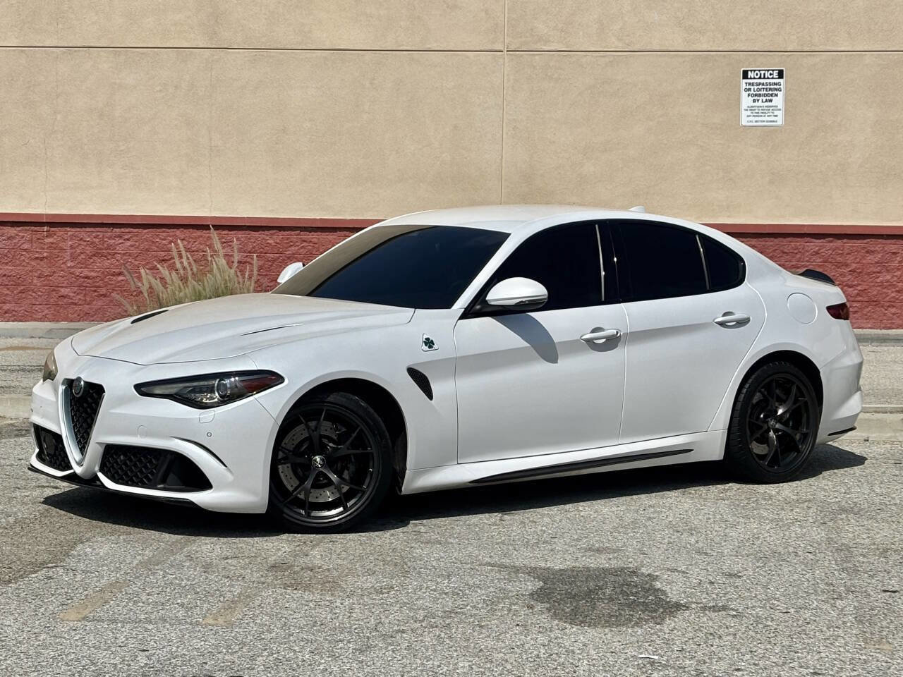 Used 2018 Alfa Romeo Giulia Quadrifoglio w/ Driver Assist Dynamic Package image 2
