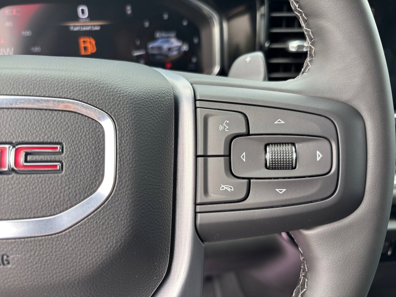 New 2026 GMC Sierra 1500 Elevation w/ Elevation Premium Package AWD/4WD image 29