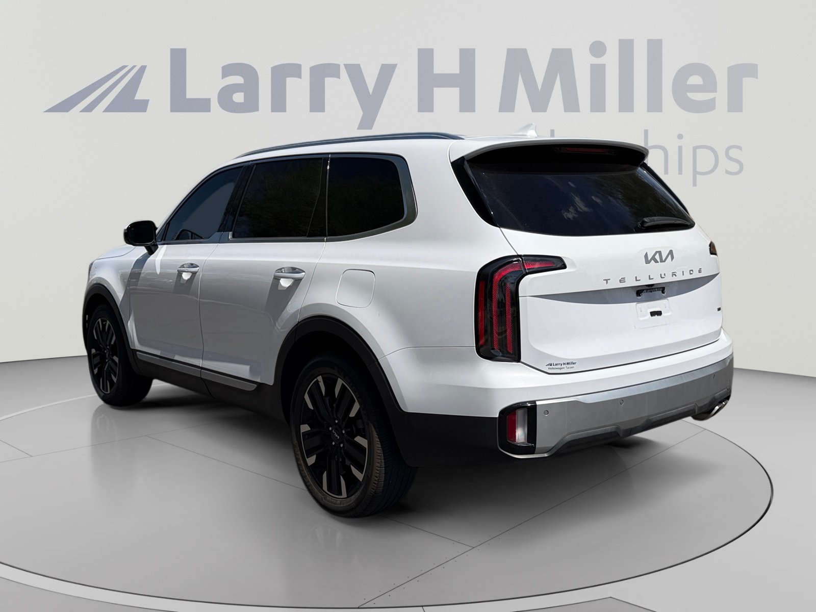 Used 2024 Kia Telluride SX Prestige AWD/4WD image 3