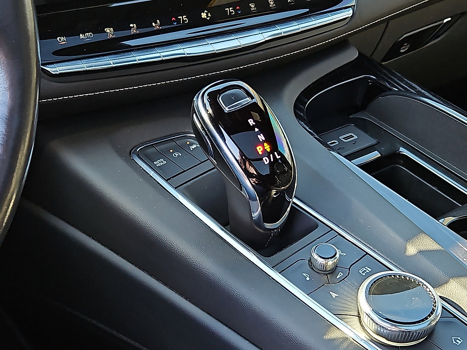 Certified 2022 Cadillac Escalade ESV Sport image 15