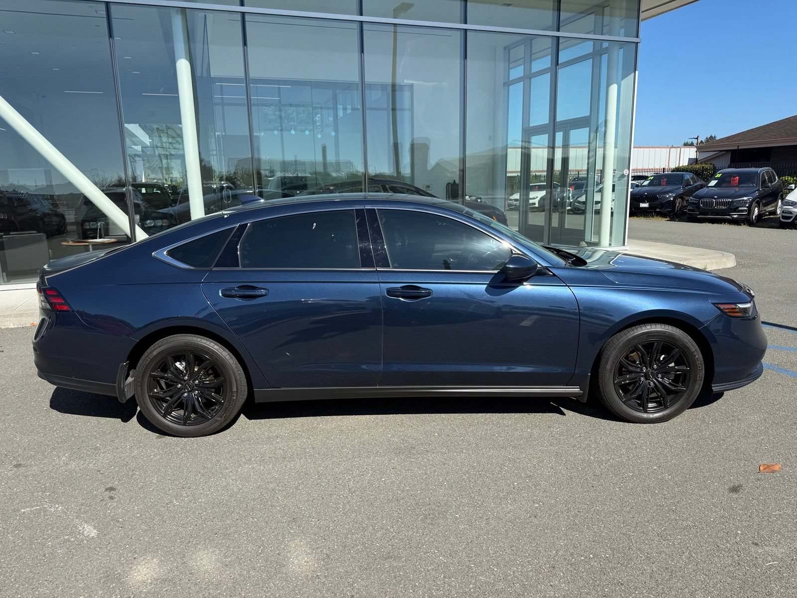 Used 2024 Honda Accord EX image 6