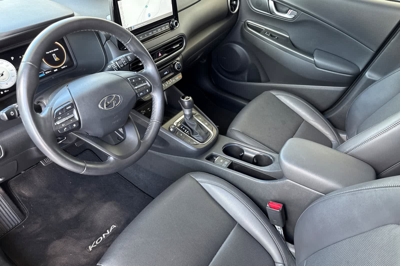 Used 2023 Hyundai Kona Limited w/ Cargo Package AWD/4WD image 10