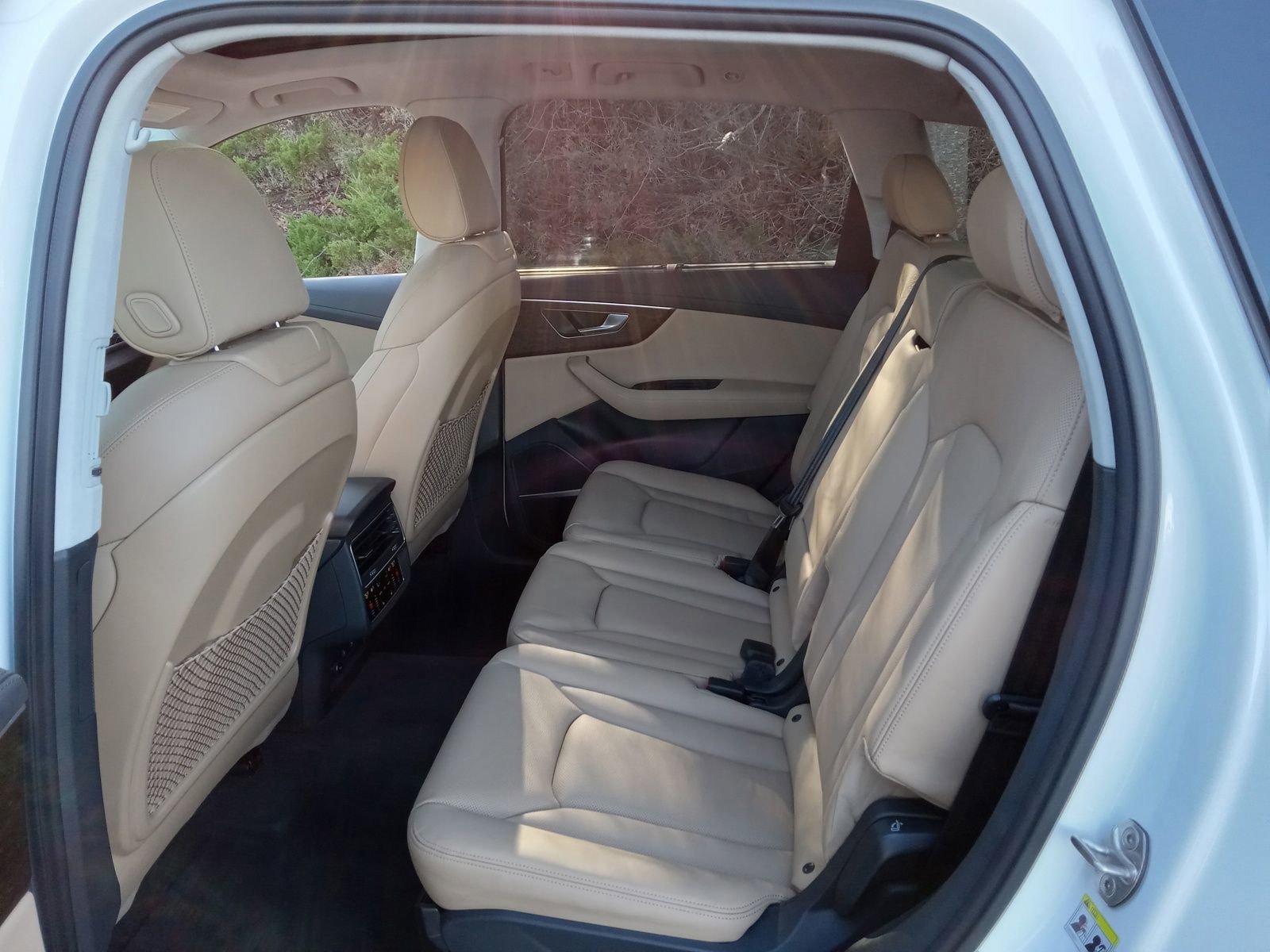 Used 2023 Audi Q7 3.0T Prestige image 21