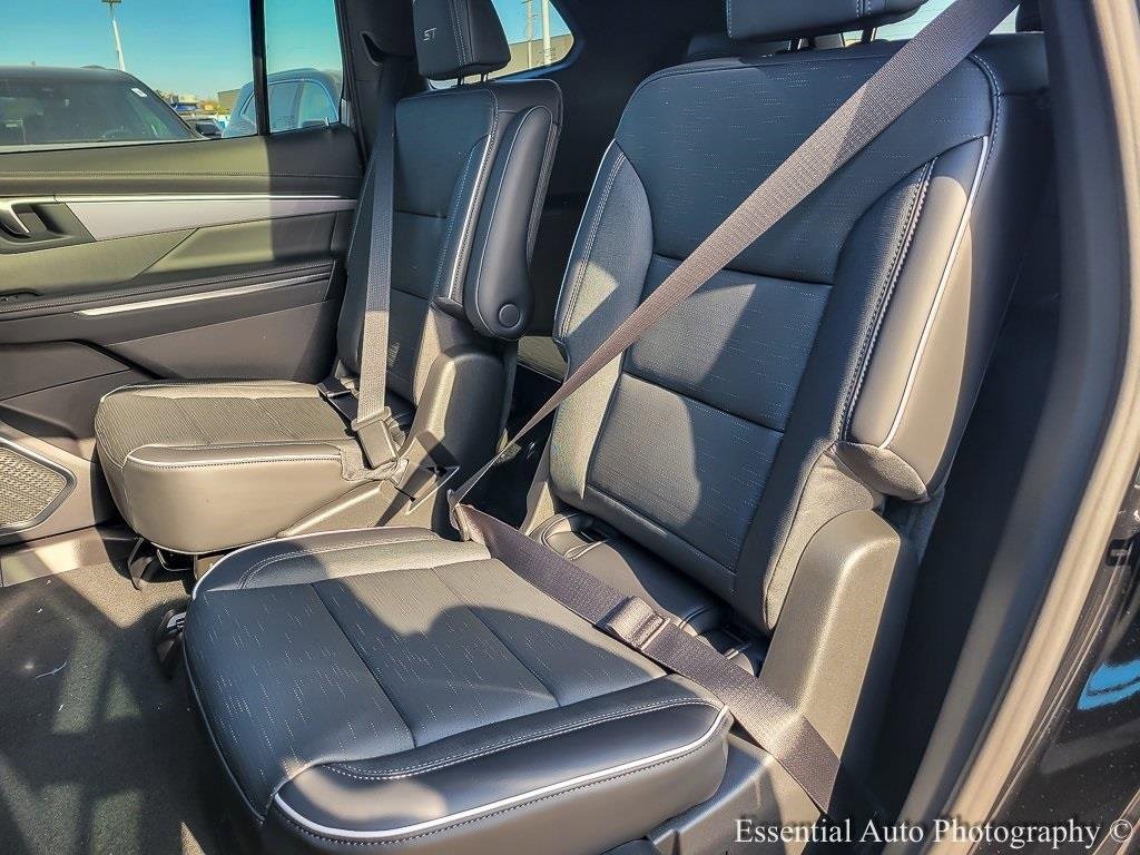 New 2026 Buick Enclave Sport Touring w/ Power Package image 12