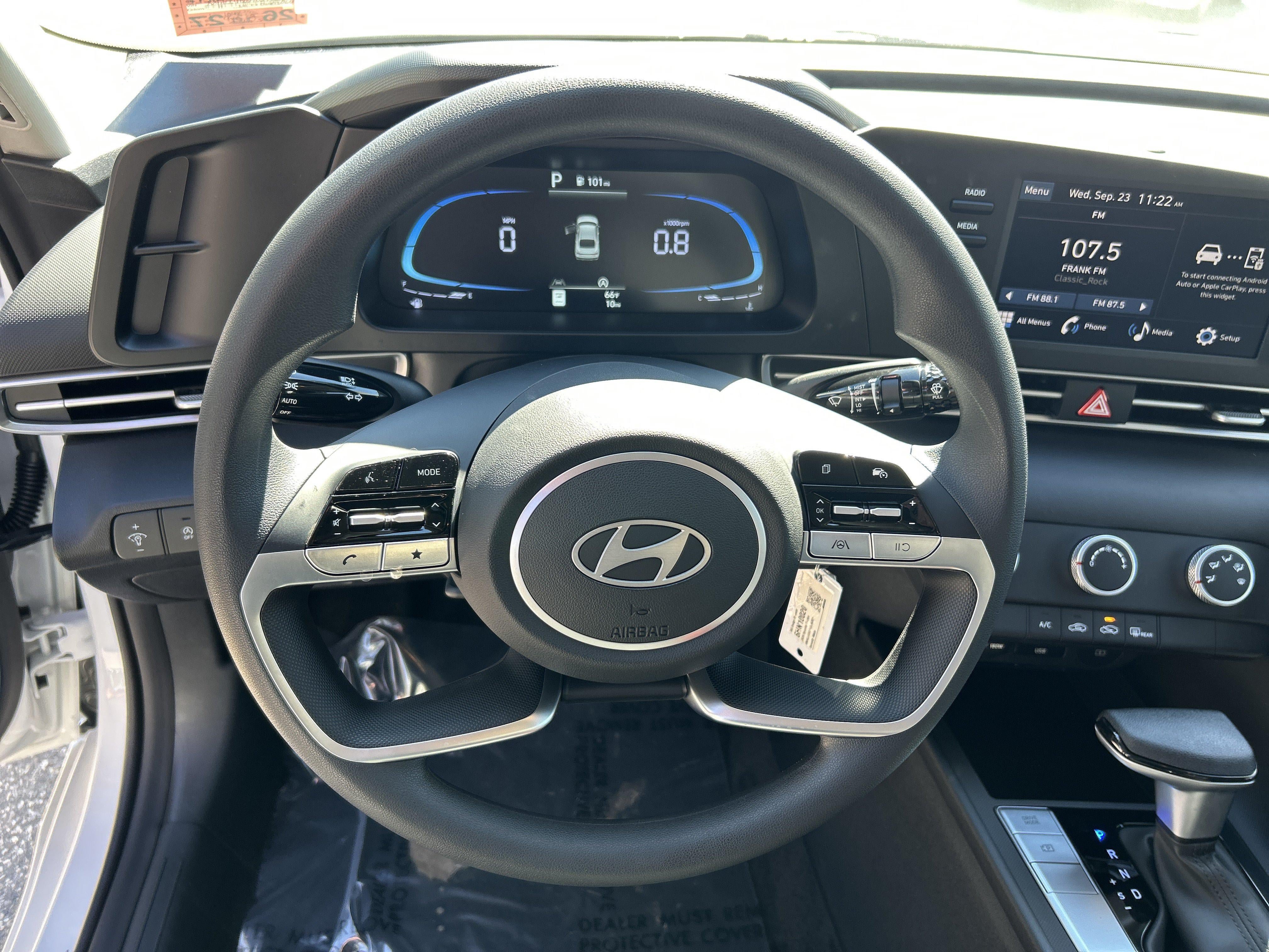 New 2026 Hyundai Elantra SE FWD image 47
