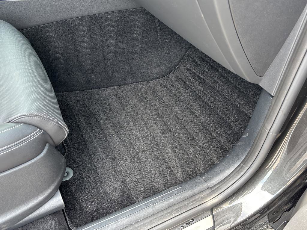 Certified 2026 Genesis GV70 2.5T image 35