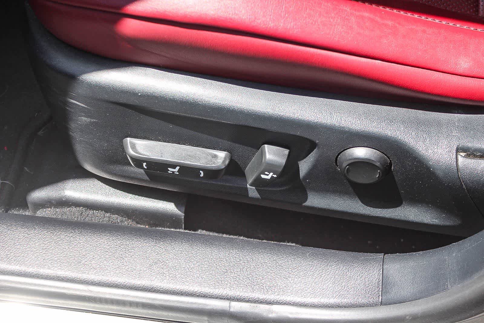 Used 2015 Lexus IS 250 w/ F-Sport Package RWD image 28
