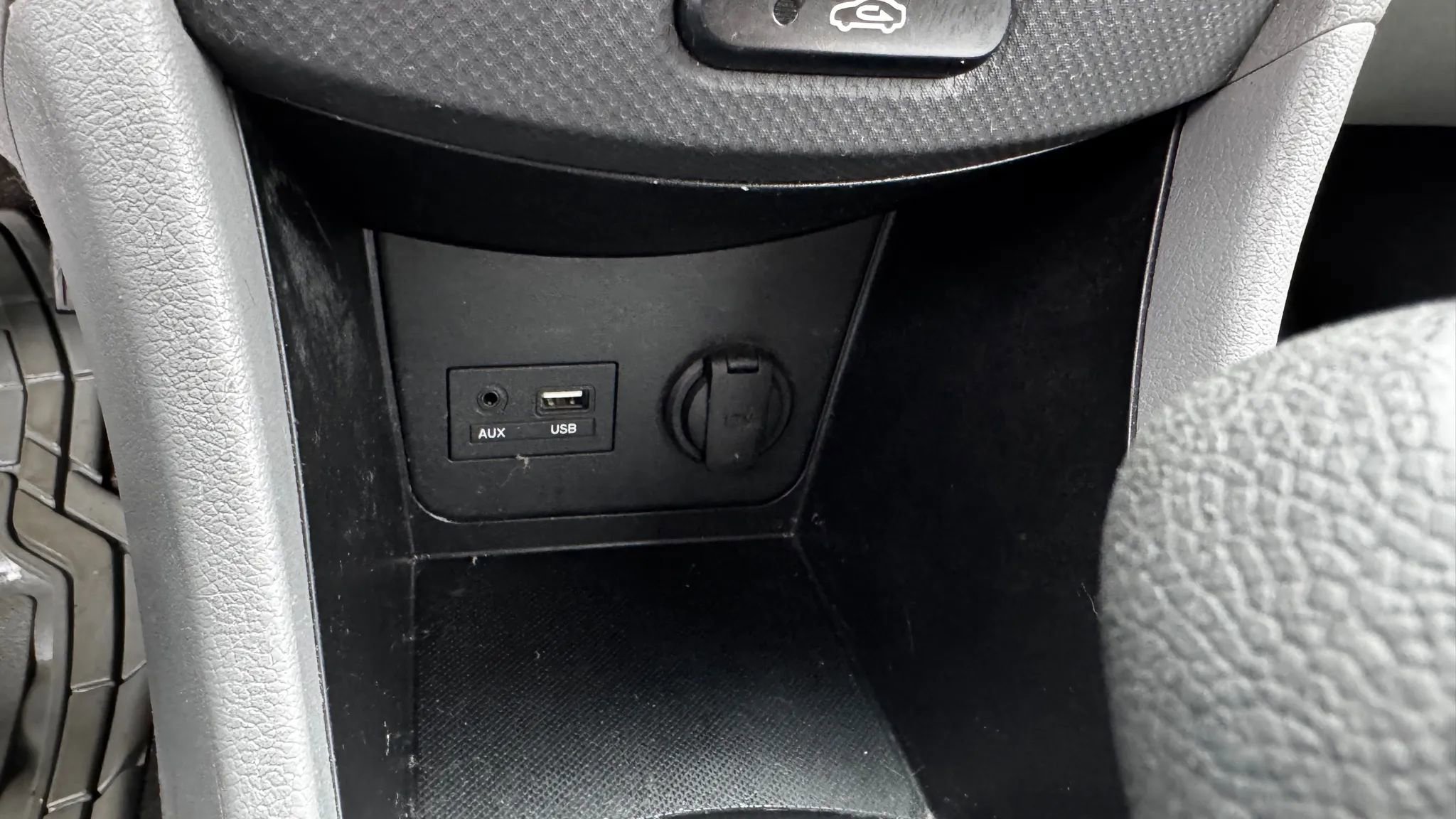 Used 2015 Hyundai Accent GLS image 18