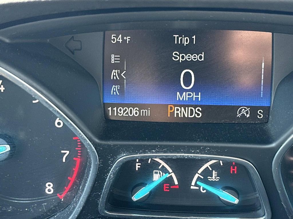 Used 2017 Ford Escape Titanium AWD/4WD image 21