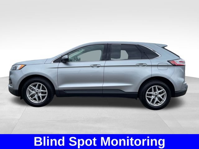 Used 2024 Ford Edge SEL w/ Convenience Package AWD/4WD image 2