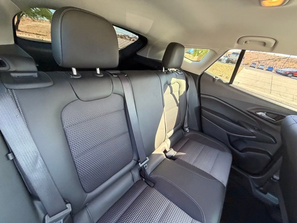 Used 2024 Chevrolet Trax LT image 16