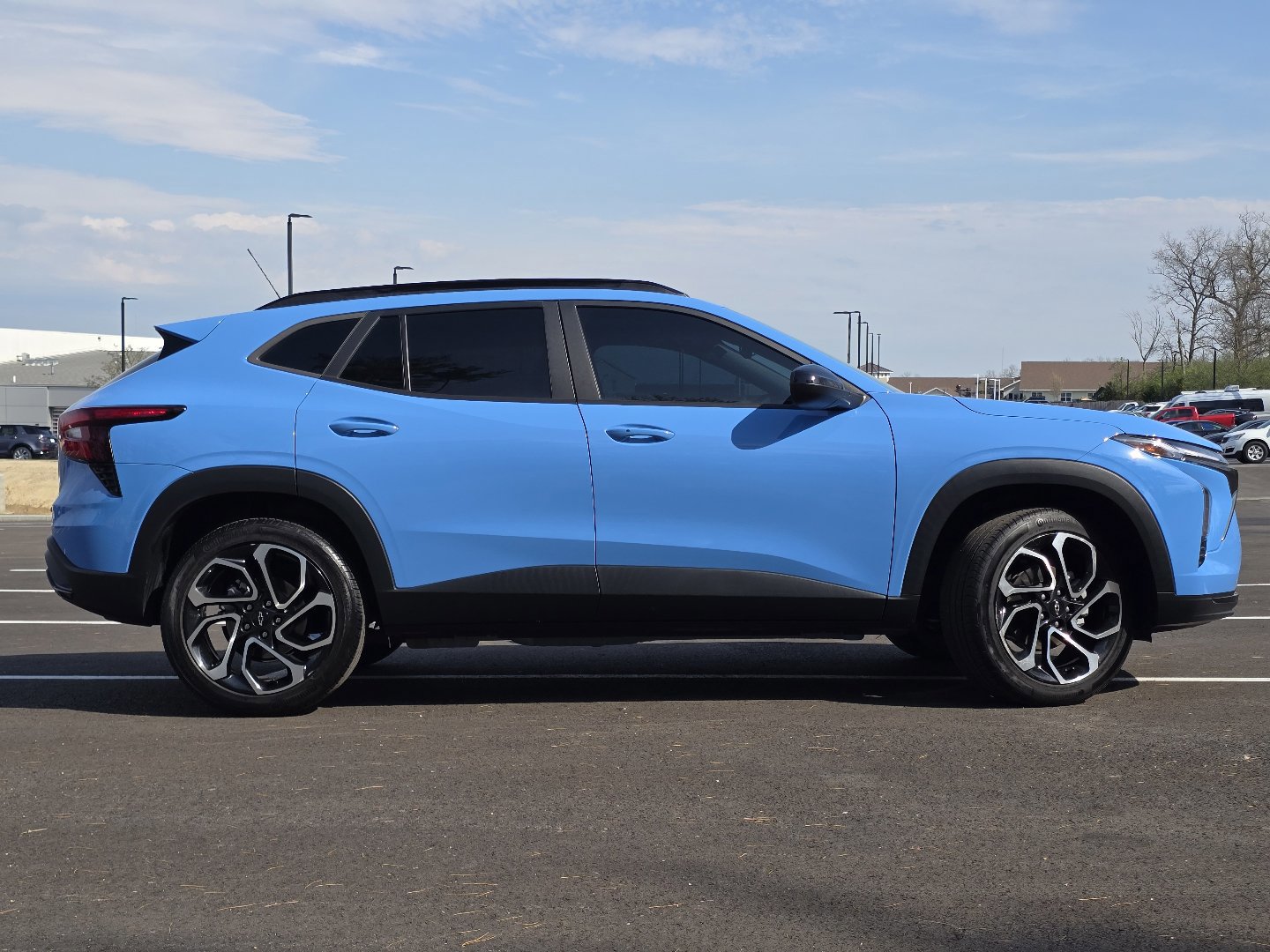 Used 2024 Chevrolet Trax RS w/ Sunroof Package FWD image 21