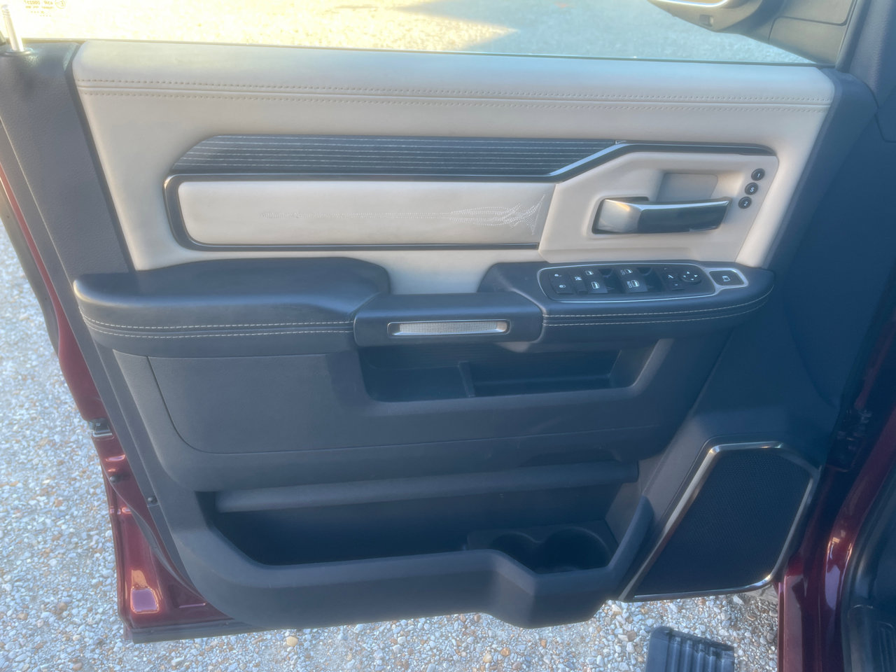 Used 2020 RAM 2500 Limited image 22