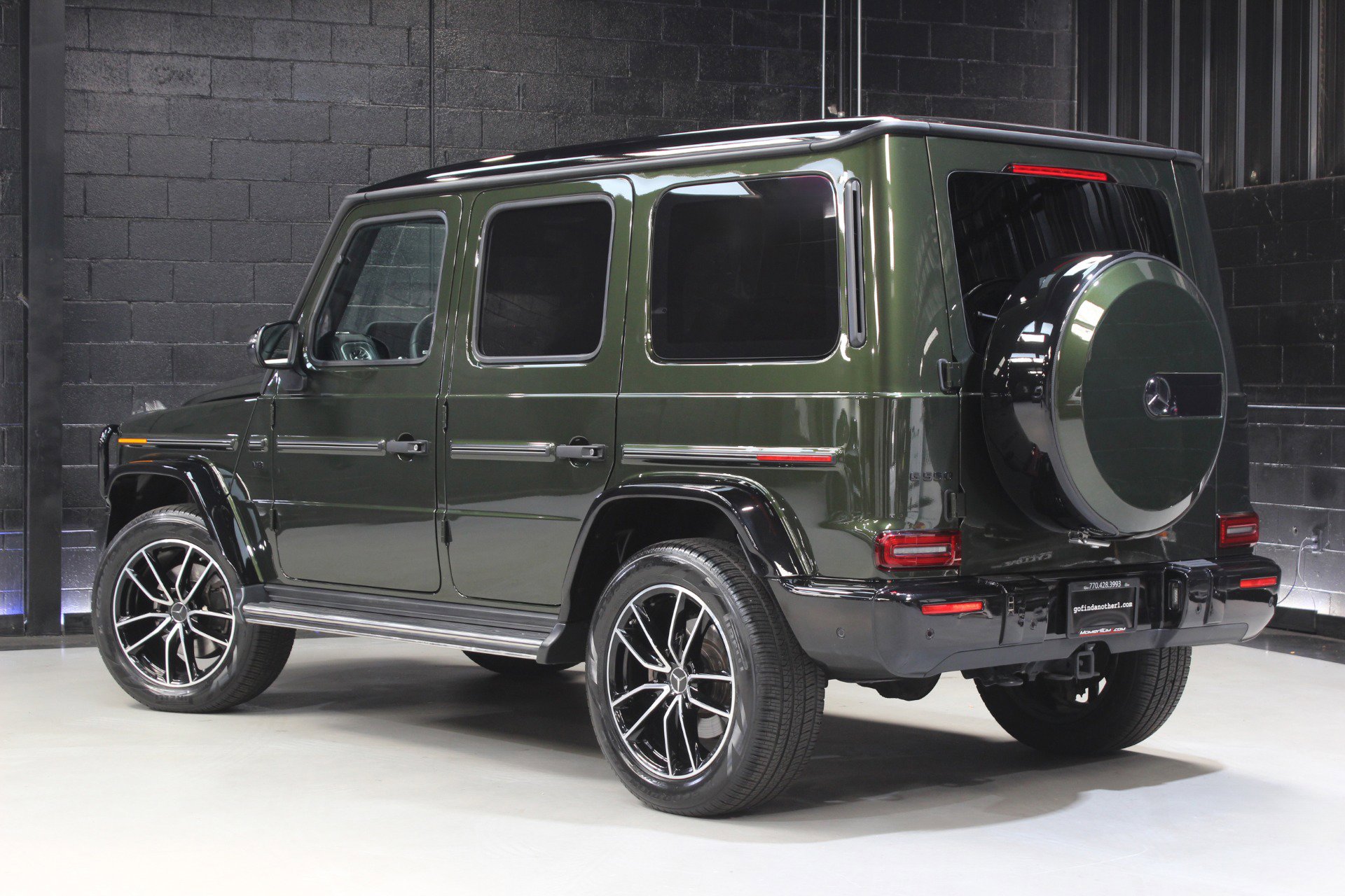 Used 2022 Mercedes-Benz G 550 w/ Exclusive Interior Package image 9