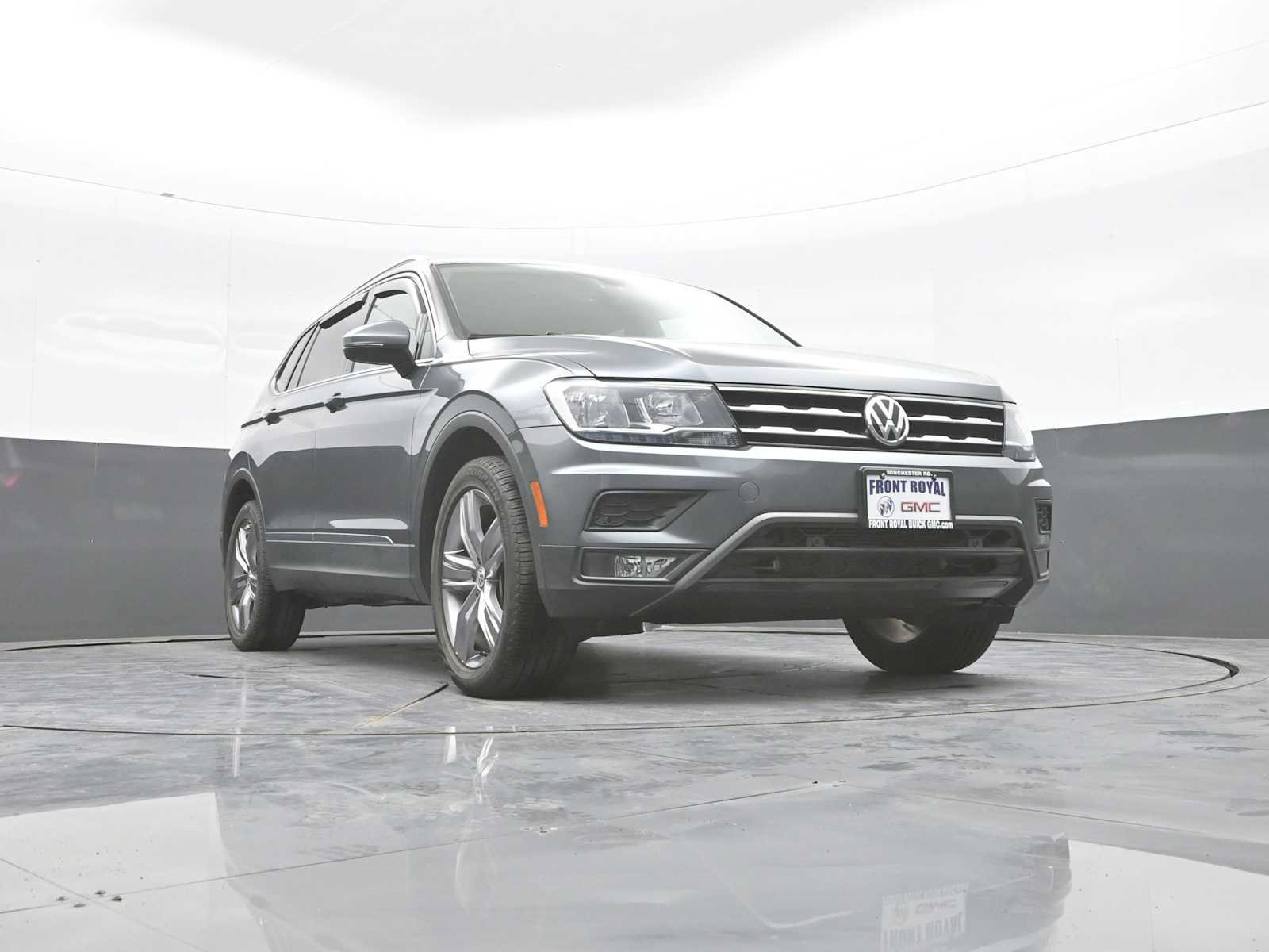 Used 2021 Volkswagen Tiguan SEL AWD/4WD image 37