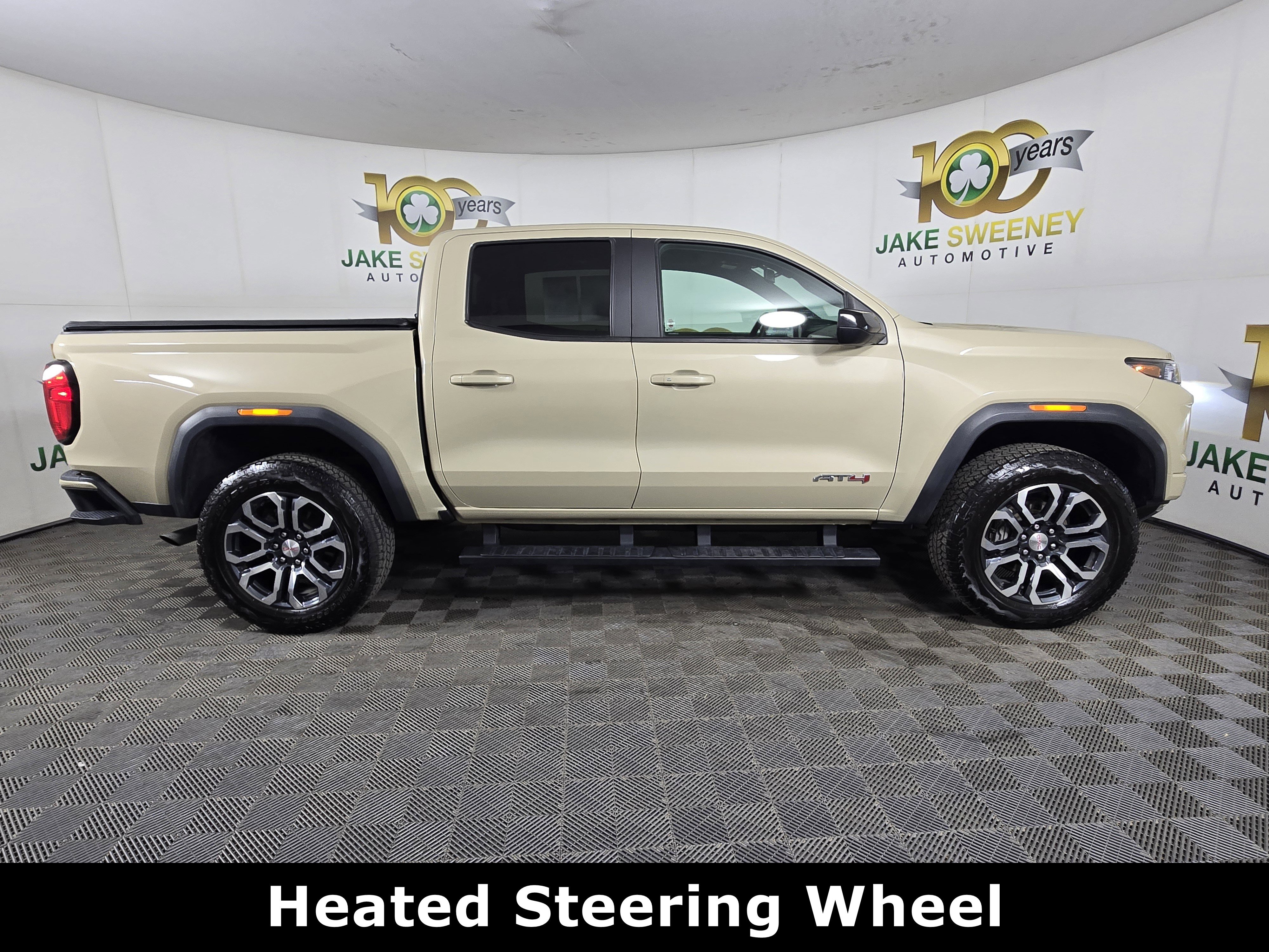 Certified 2024 GMC Canyon AT4 w/ AT4 Premium Package image 10