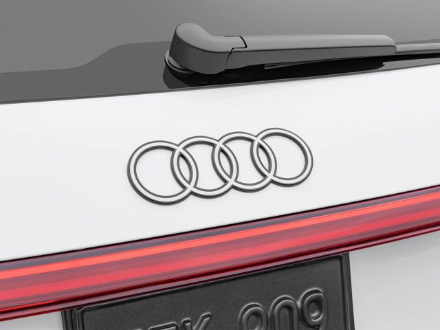 Used 2025 Audi Q5 Premium Plus AWD/4WD image 55