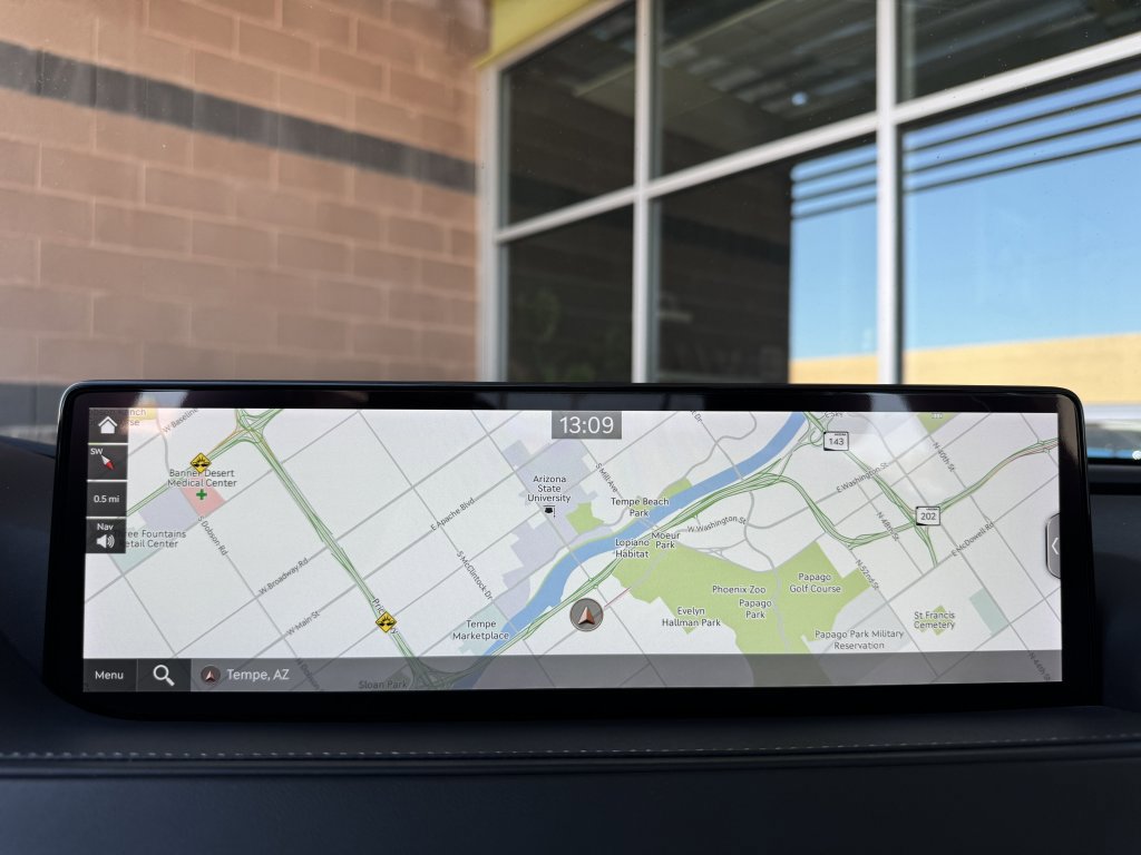 Used 2022 Genesis G80 2.5T w/ Prestige Package image 25