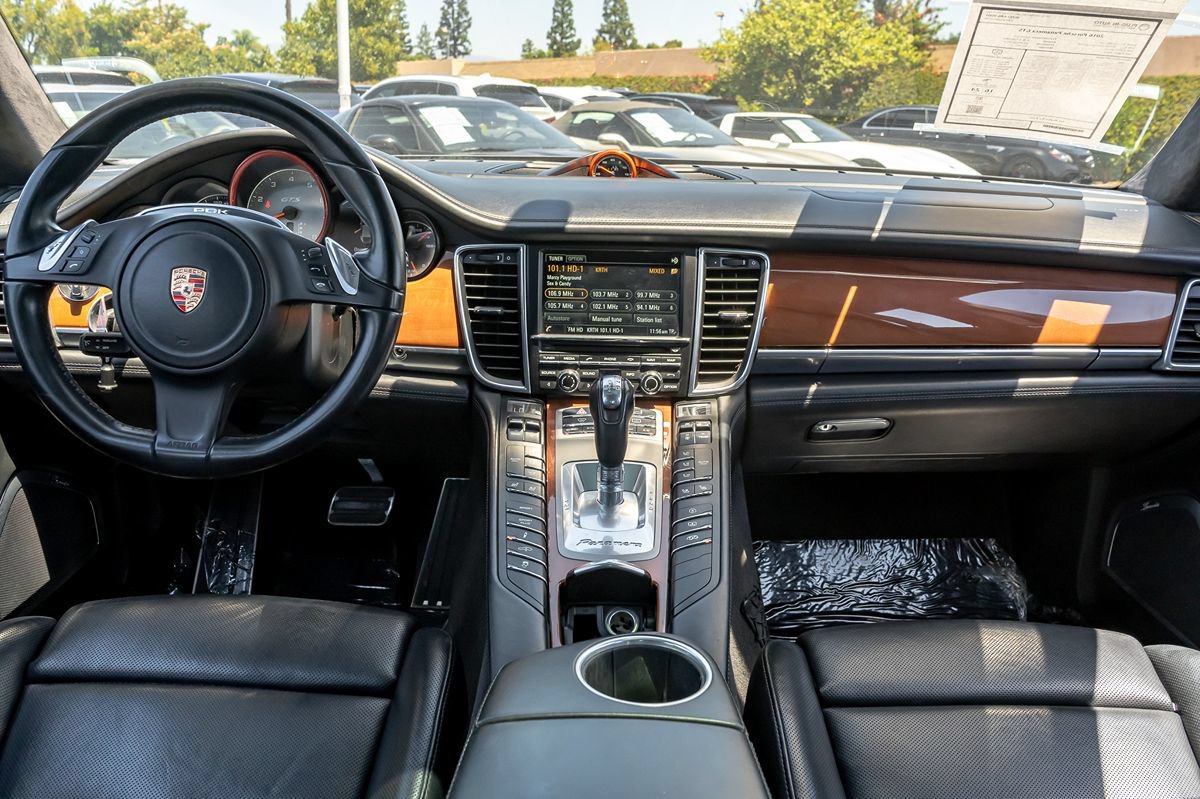Used 2016 Porsche Panamera GTS AWD/4WD image 18