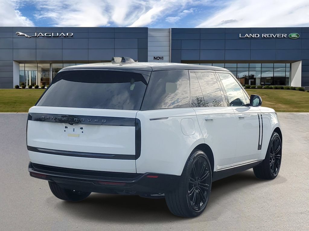 New 2026 Land Rover Range Rover SE AWD/4WD image 3
