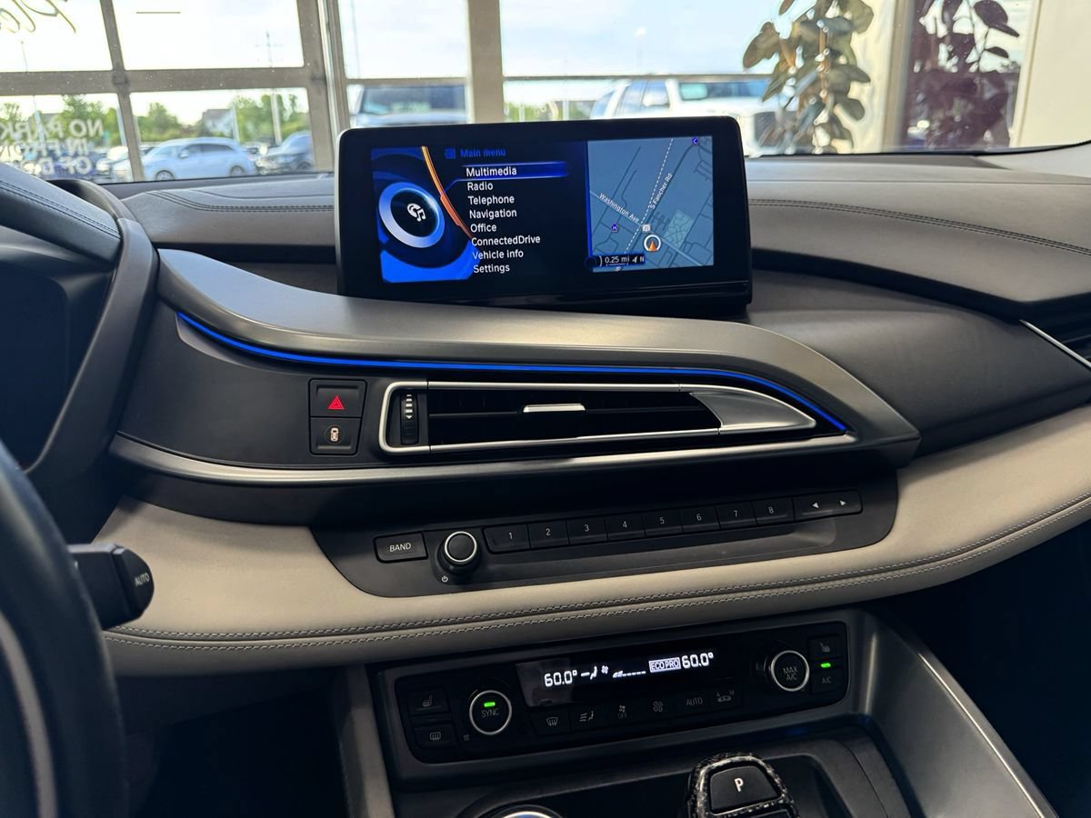 Used 2016 BMW i8 AWD/4WD image 23