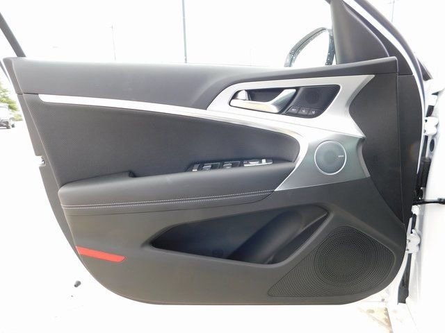 New 2026 Genesis G70 2.5T Prestige RWD image 2