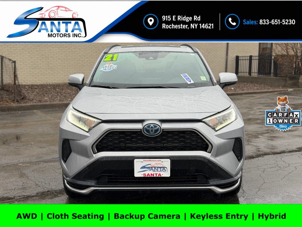Used 2021 Toyota RAV4 SE w/ Weather & Moonroof Package AWD/4WD image 2