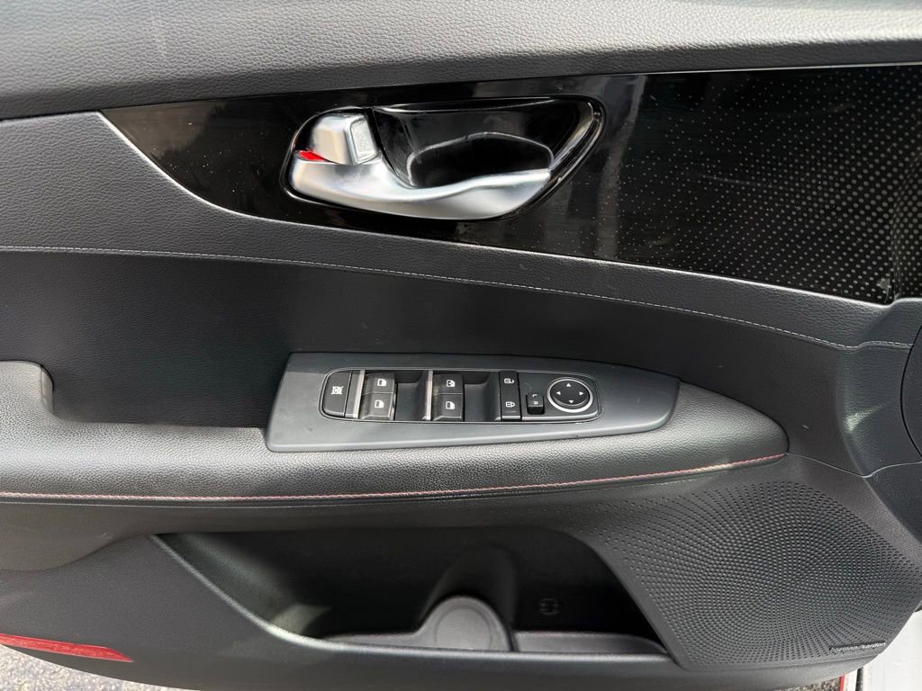 Used 2021 Kia Forte GT w/ GT2 Package image 21