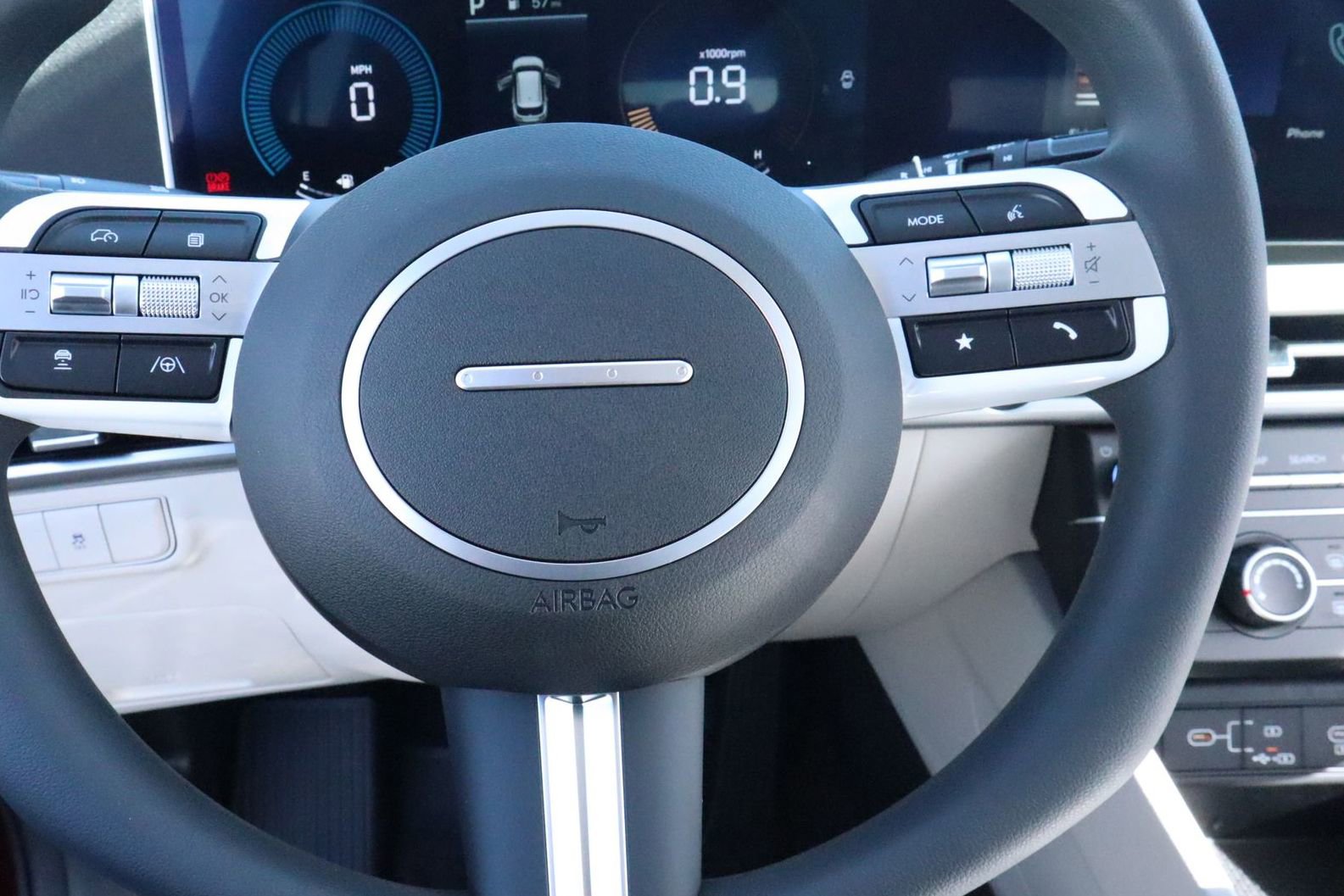 New 2026 Hyundai Tucson SE image 11