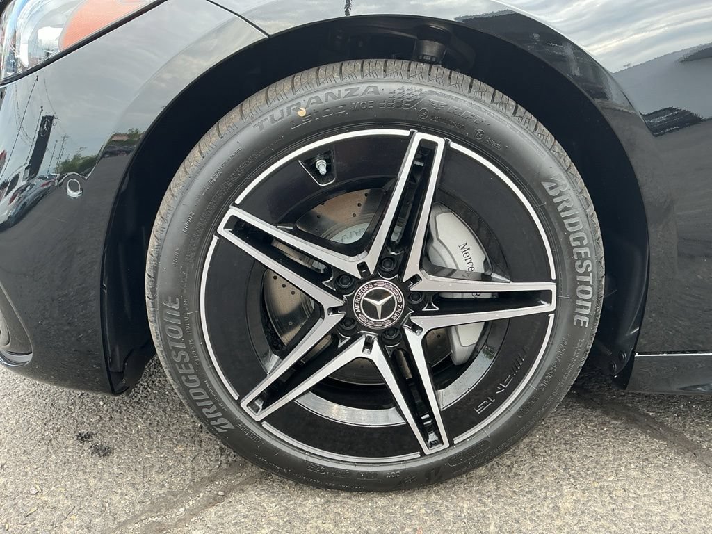 New 2026 Mercedes-Benz C 300 4MATIC Sedan image 2