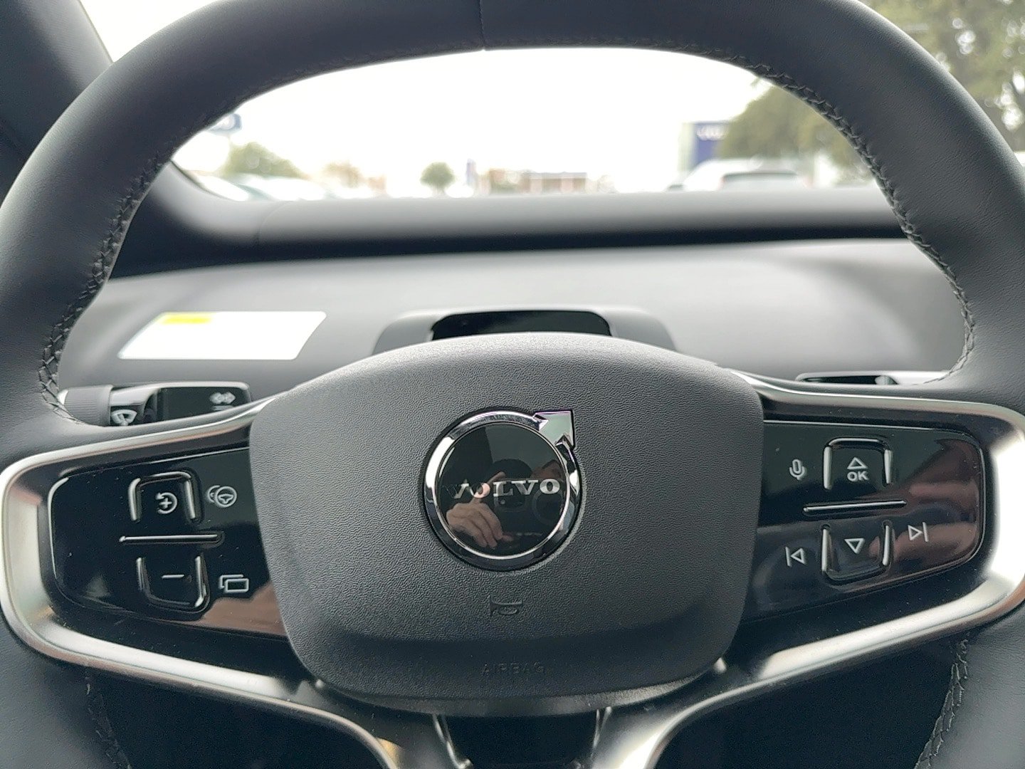 New 2026 Volvo EX30 Cross Country Ultra AWD/4WD image 20