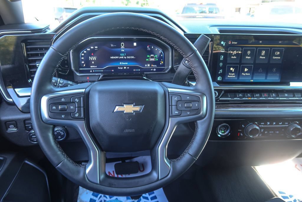 Used 2023 Chevrolet Silverado 1500 LT w/ Protection Package AWD/4WD image 27