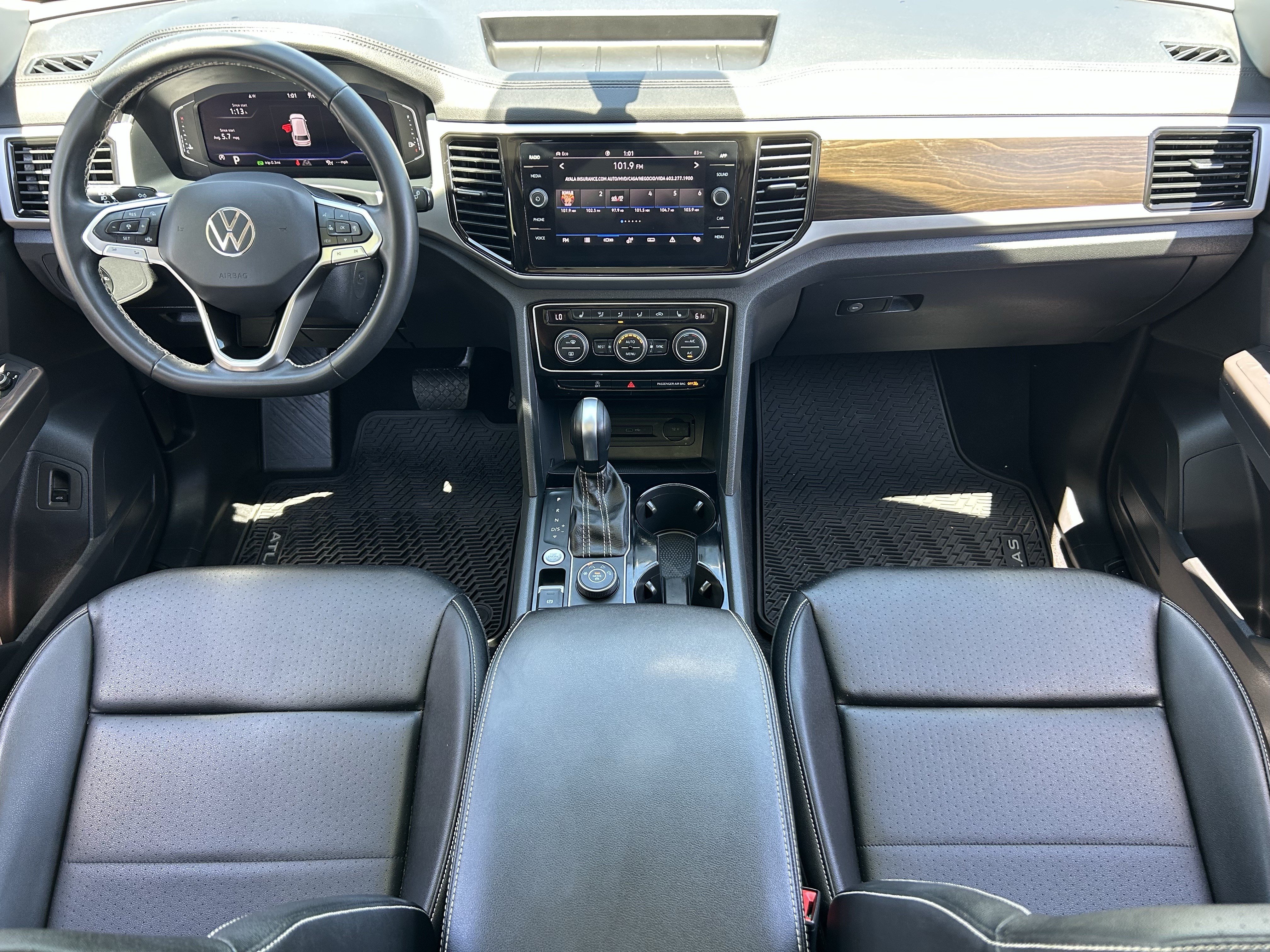 Used 2023 Volkswagen Atlas SE AWD/4WD image 13