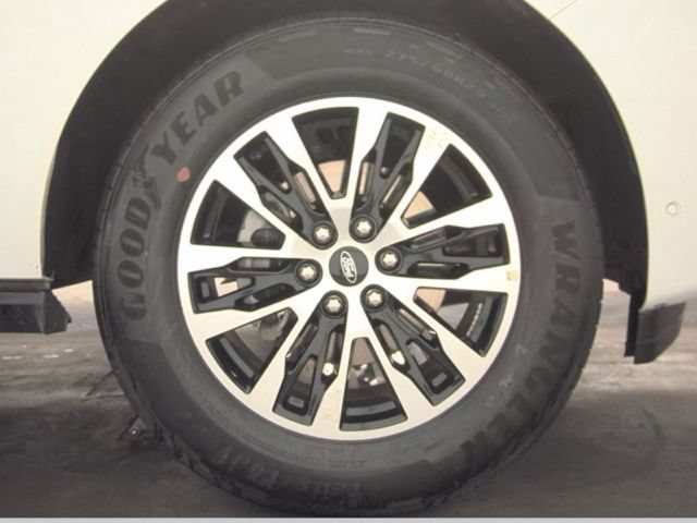 Used 2025 Ford Expedition Max Platinum AWD/4WD image 21