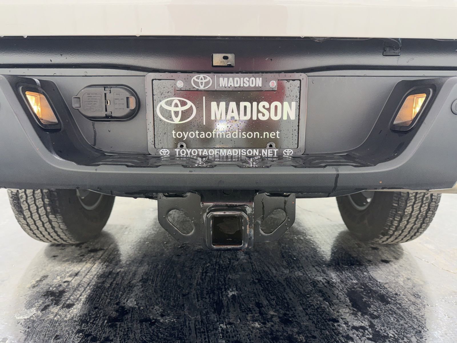 Used 2023 Toyota Tacoma TRD Off-Road w/ Technology Package image 32