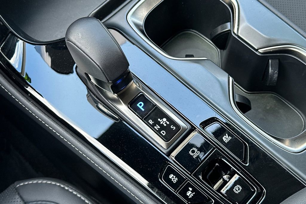 Used 2025 Lexus NX 350h AWD w/ Accessory Package (2T) image 25