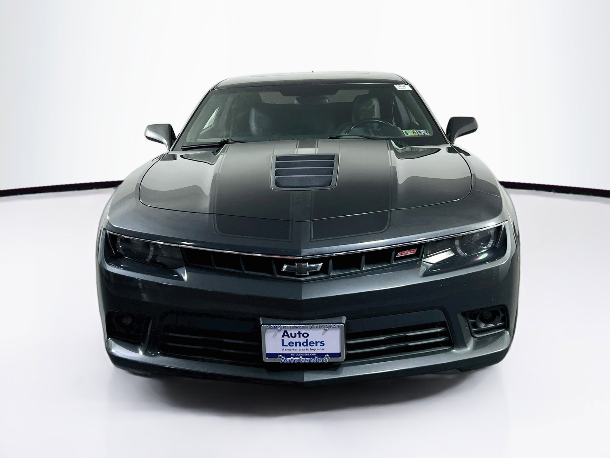 Used 2015 Chevrolet Camaro SS w/ RS Package RWD image 2