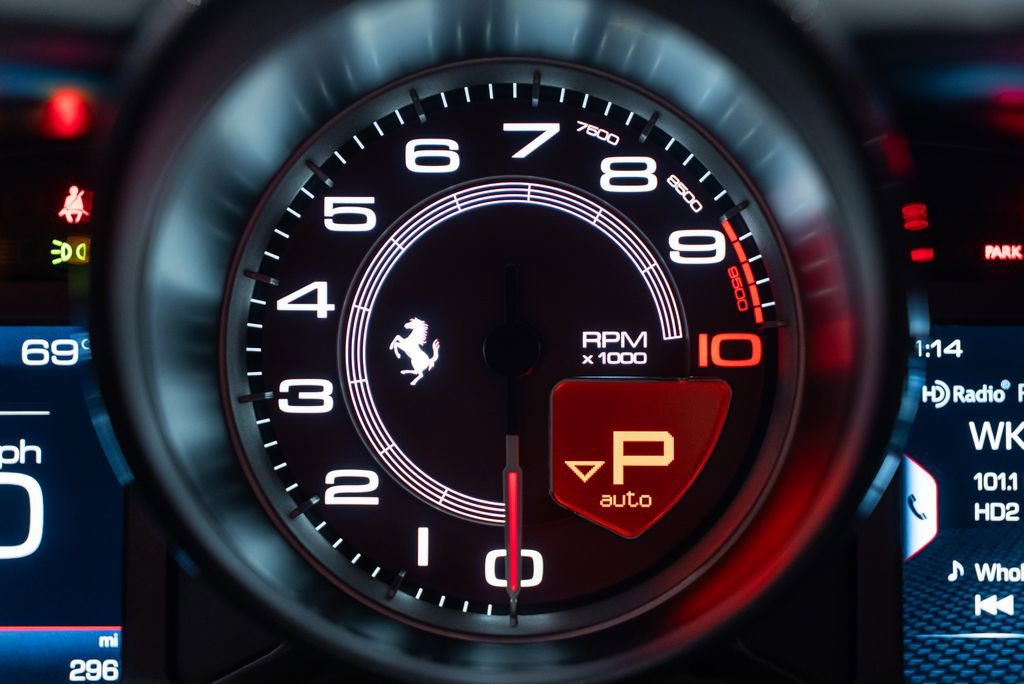 Certified 2022 Ferrari 812 Competizione RWD image 30