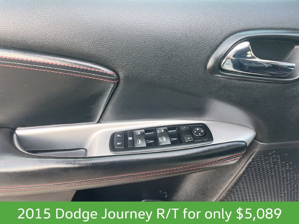 Used 2015 Dodge Journey R/T w/ Flexible Seating Group FWD image 16
