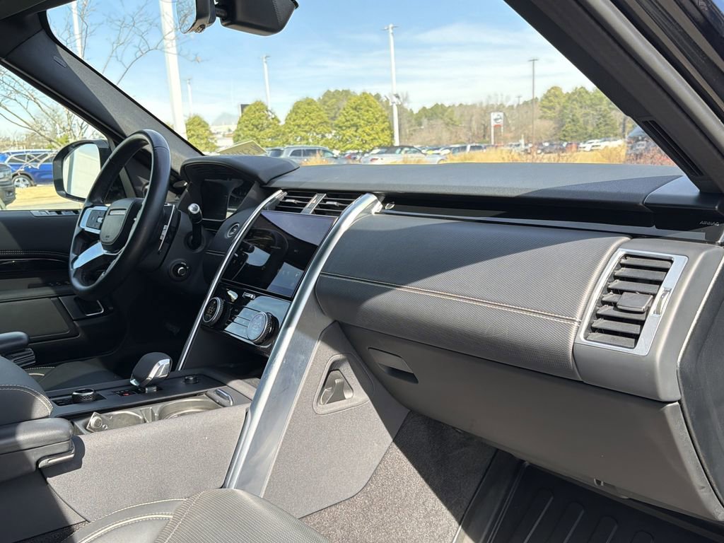 Used 2021 Land Rover Discovery HSE R-Dynamic image 27