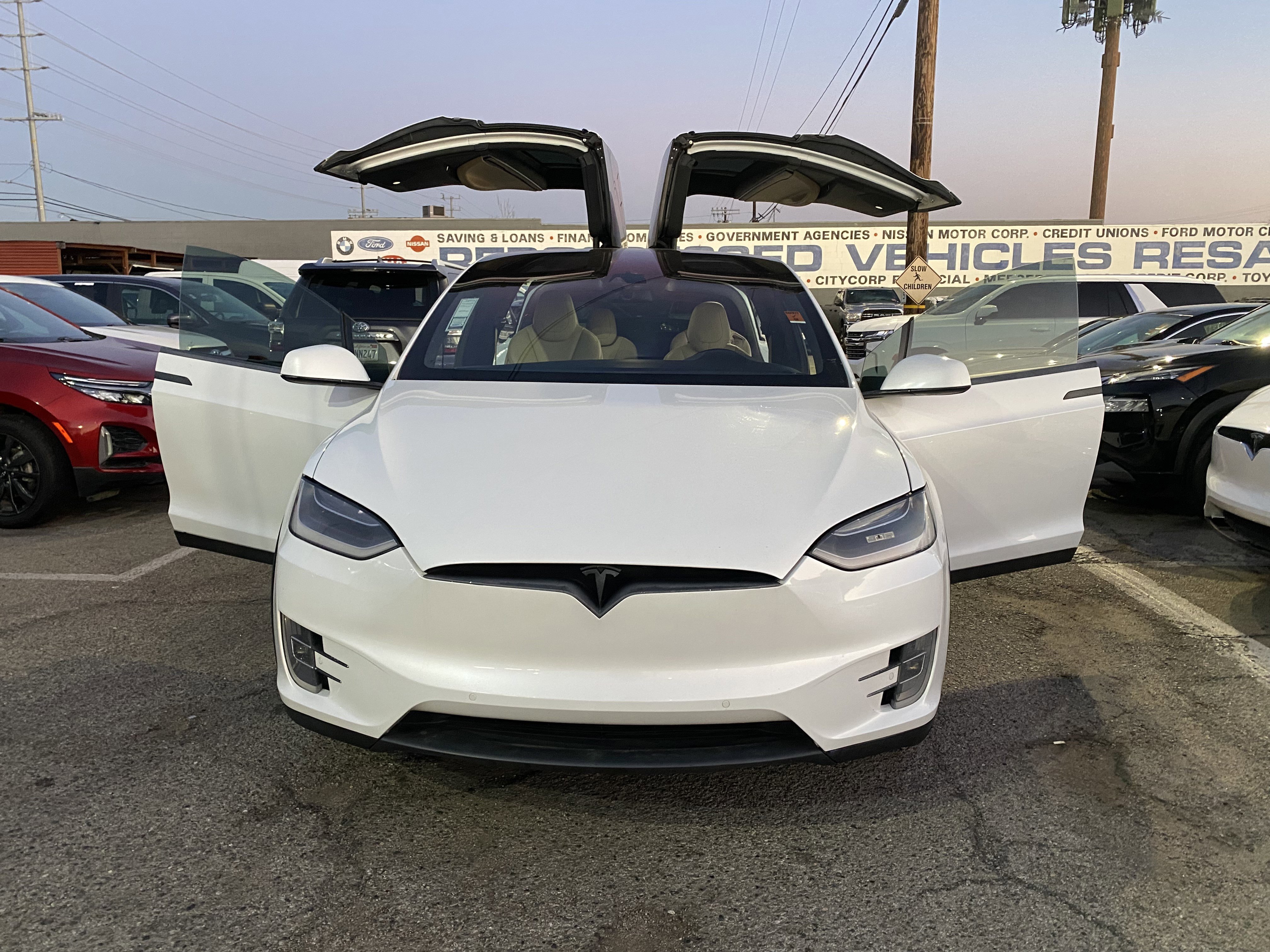 Used 2016 Tesla Model X 75D image 27
