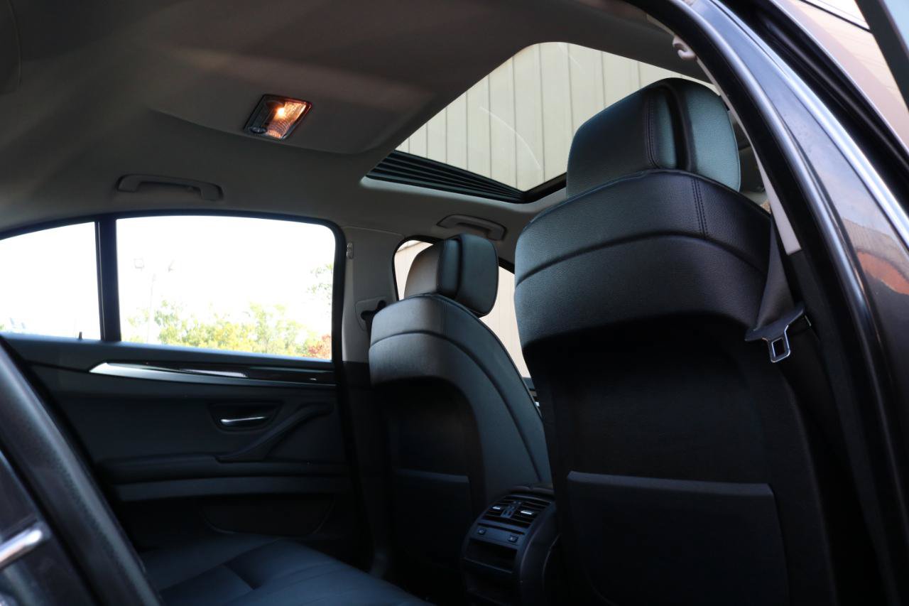 Used 2012 BMW 535i xDrive Sedan AWD/4WD image 34