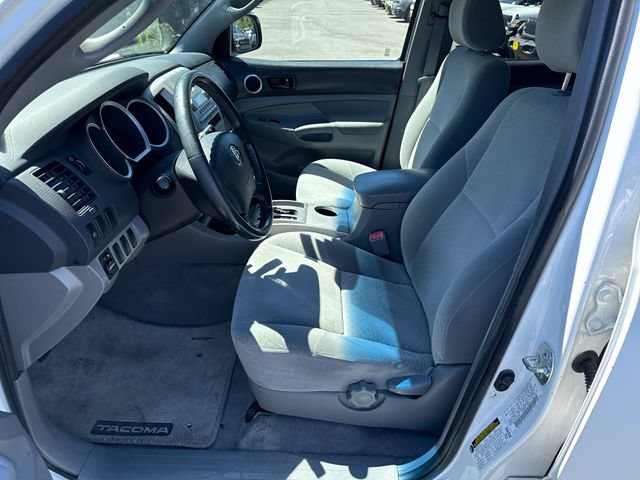 Used 2006 Toyota Tacoma PreRunner RWD image 14